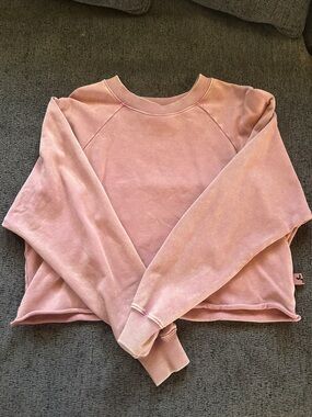 Women's Pink Cropped Crewneck Sweater - Soft Everyday Pullover